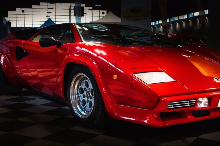 The Top 7 Iconic ’80s Supercars: From Countach to Testarossa—Still ...