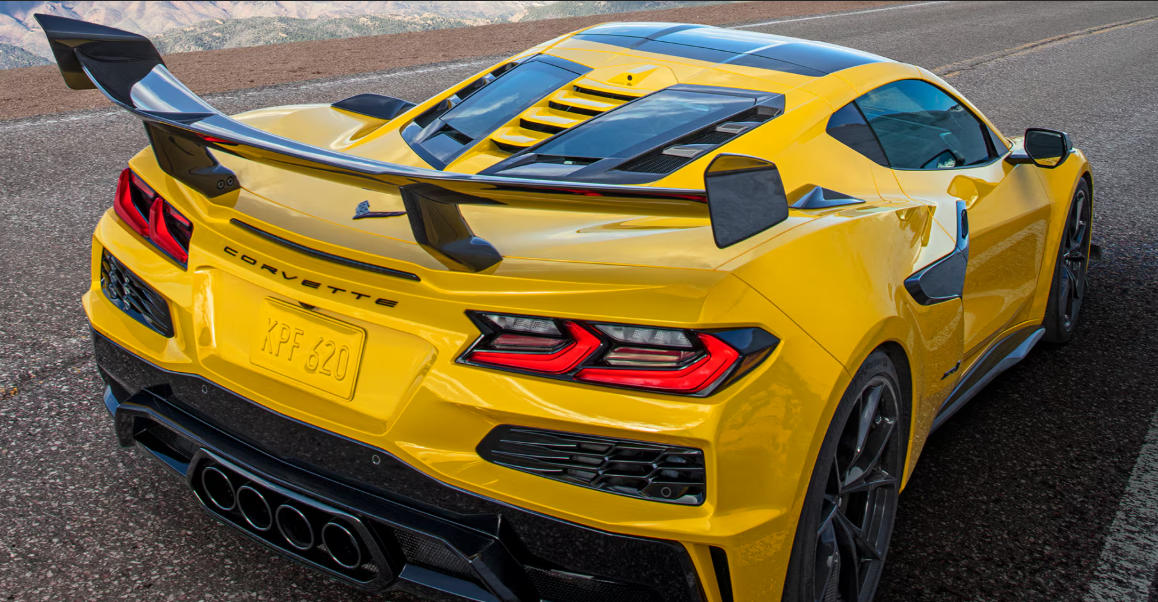 183 MPH Was Enough to Expose a Strange Corvette ZR1 Wing Problem