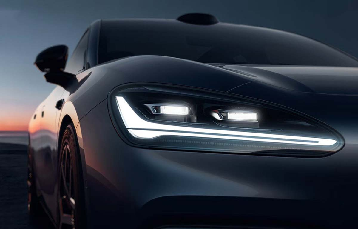 Geely's New EV Set Two Guinness World Records — A Bigger Battery Wasn't the Answer